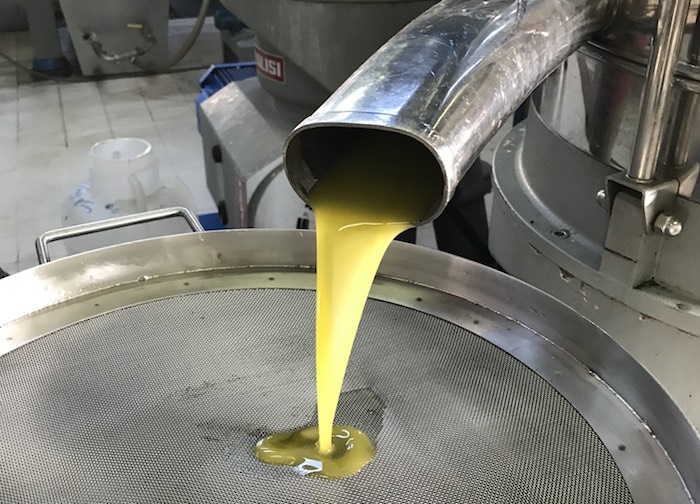 MonOlive şişe görseli 1